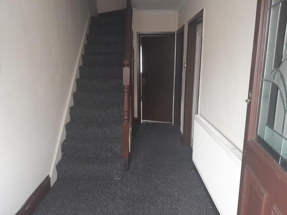 شقة Lovely 1-Bed Studio In لندن المظهر الخارجي الصورة