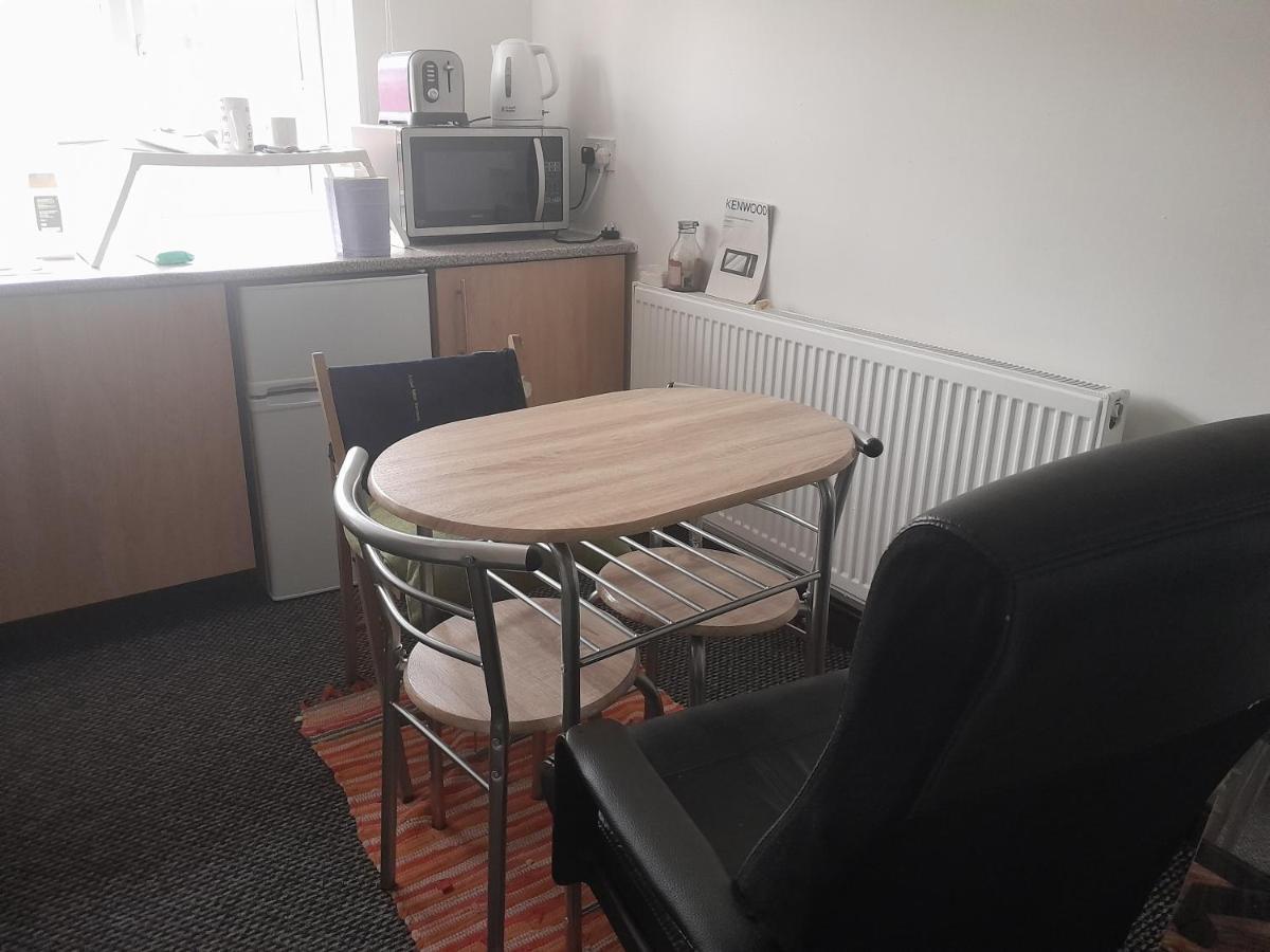 شقة Lovely 1-Bed Studio In لندن المظهر الخارجي الصورة